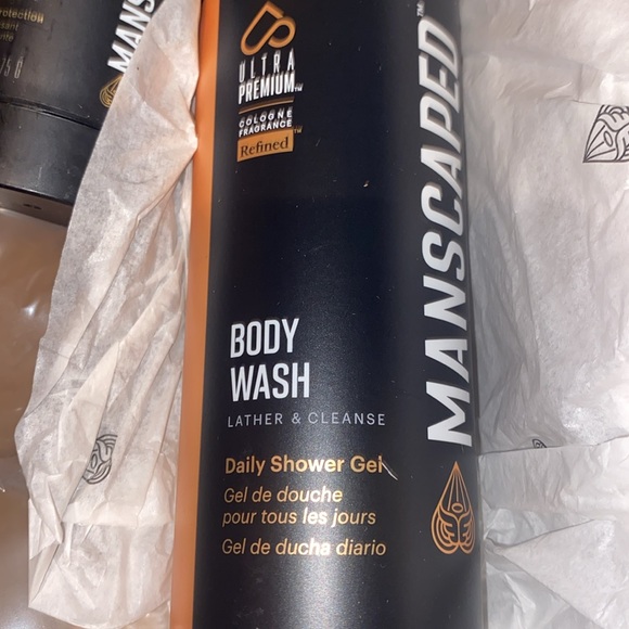 Manscaped replacement blade, body wash & Deodorant. New. Never opened. Men. - Picture 3 of 4